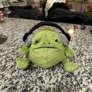 Jellycat Ricky Rain Frog with Headphones NWT
